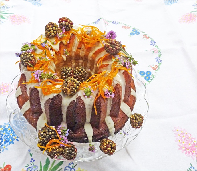 Spiced 'Bundtkin' cake recipe by Nevie-Pie